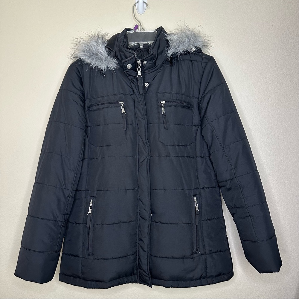Bass Puffer Coat Black Size Medium